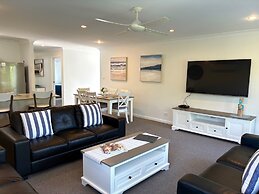 Smugglers on the Beach