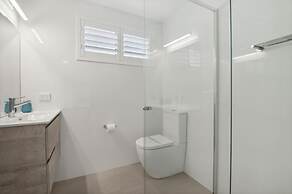 Smugglers on the Beach