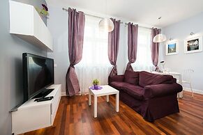 Apartinfo Old Town Apartments