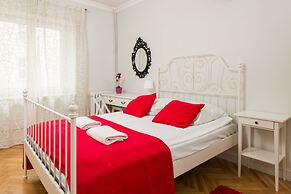 Apartinfo Old Town Apartments