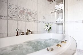 Apartinfo Old Town Apartments