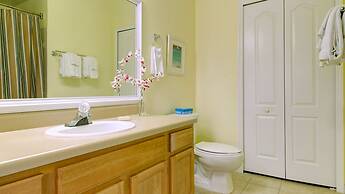 Runaway Beach Resort by Magical Memories