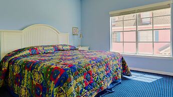 Runaway Beach Resort by Magical Memories