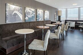 Hampton by Hilton Birmingham Broad Street