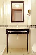 Hampton by Hilton Birmingham Broad Street