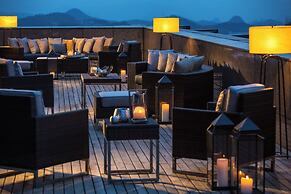 Renaissance Guiyang Hotel