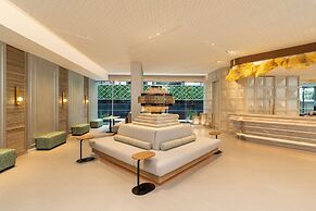 Hyatt Place Bangkok Sukhumvit 1