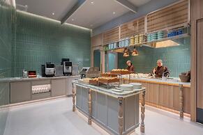 Hyatt Place Bangkok Sukhumvit 1