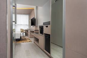 Hyatt Place Bangkok Sukhumvit 1