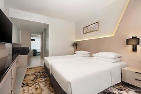 Hyatt Place Bangkok Sukhumvit 1