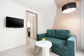 Hyatt Place Bangkok Sukhumvit 1