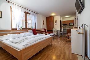Fatrapark 2 Apartments