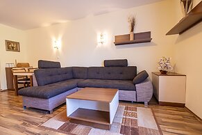 Fatrapark 2 Apartments