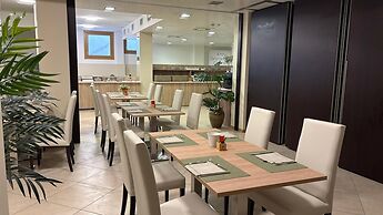 Kairos Garda Hotel