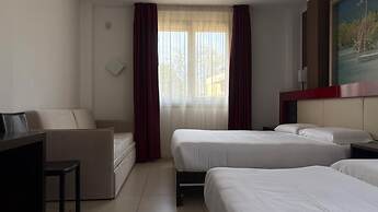 Kairos Garda Hotel