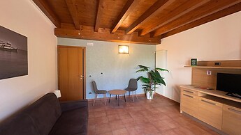 Kairos Garda Hotel
