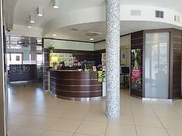 Kairos Garda Hotel