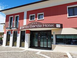 Kairos Garda Hotel