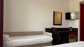 Kairos Garda Hotel