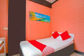 La Maria Pension And Tourist Inn Hotel