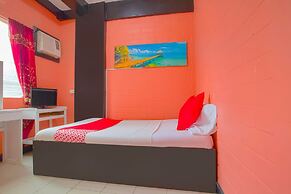 La Maria Pension And Tourist Inn Hotel