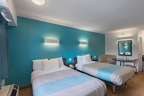 Motel 6 Overland Park, KS