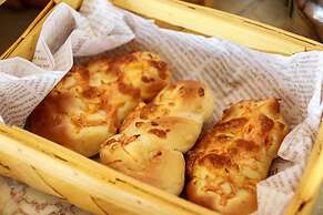 Sheraton Qingdao Jiaozhou Hotel