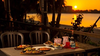 Kanehide Kise Beach Palace