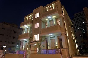 Residence Suites Hotel