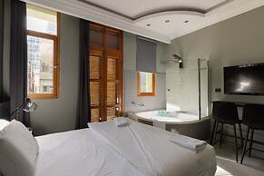 Residence Suites Hotel