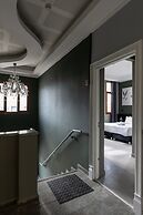 Residence Suites Hotel