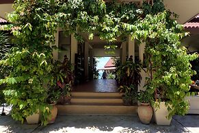 Baan KanTiang See Villas (2 bedroom villas)