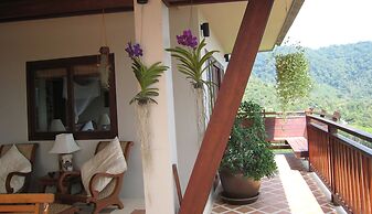 Baan KanTiang See Villas (2 bedroom villas)