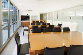 Real Colonia Hotel & Suites