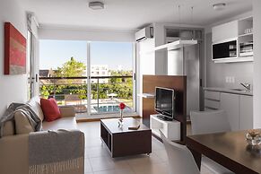 Real Colonia Hotel & Suites