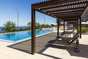 Real Colonia Hotel & Suites