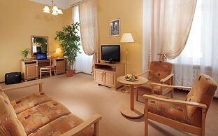 Spa Hotel Savoy