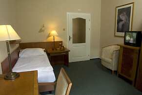 Dr. Adler Spa Hotel