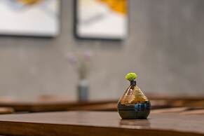 Guipu Courtyard Hotel