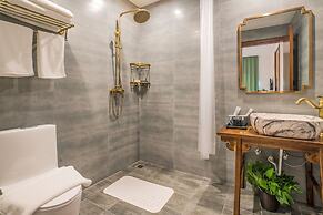 Guipu Courtyard Hotel