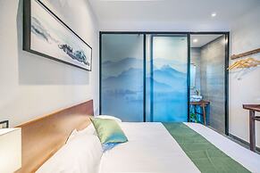 Guipu Courtyard Hotel