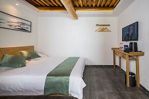 Guipu Courtyard Hotel