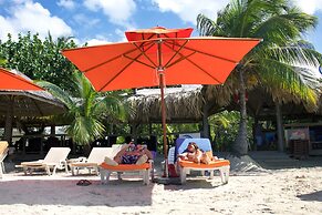 Paradise Beach Hotel & Resort