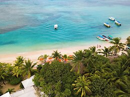 Paradise Beach Hotel & Resort