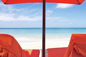 Paradise Beach Hotel & Resort