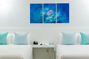 Paradise Beach Hotel & Resort