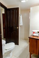 Paradise Beach Hotel & Resort