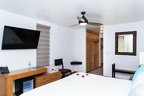 Paradise Beach Hotel & Resort