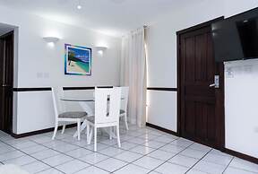 Paradise Beach Hotel & Resort