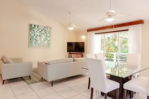 Paradise Beach Hotel & Resort